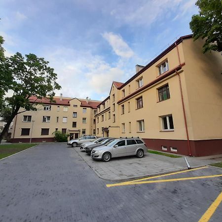 Cosy Park Apartment, Free Parking, Self-Check-In 克莱佩达 外观 照片